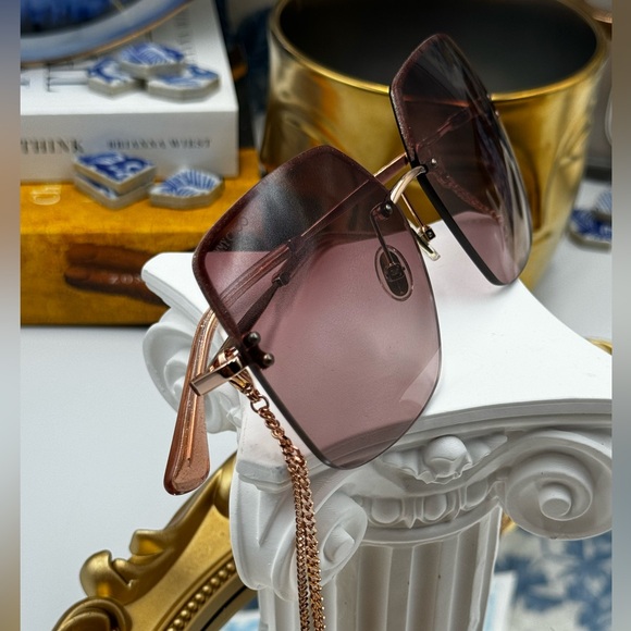 🆕 JIMMY CHOO 🧿 NWOT TAVI DDB3X Oversized Square Sunglasses Gold Copper w Chain - Picture 15 of 16